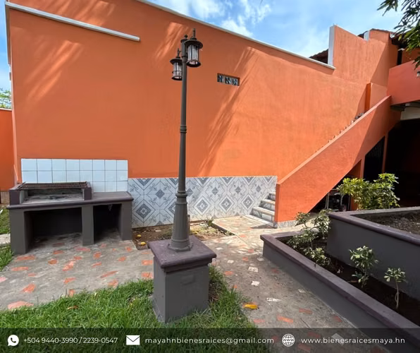¡Se vende hermosa y amplia casa en Amapala, Valle!
