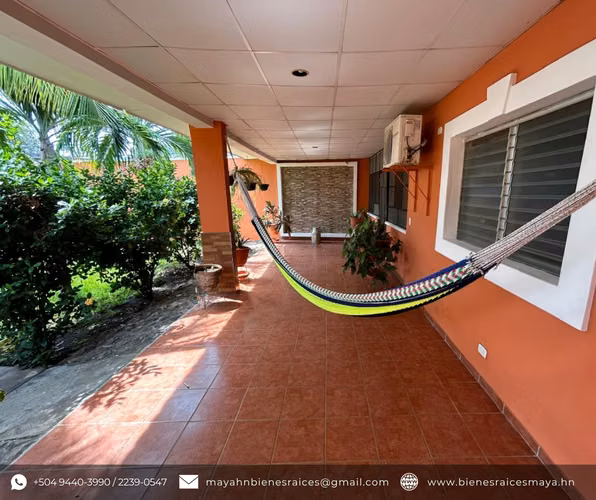 ¡Se vende hermosa y amplia casa en Amapala, Valle!