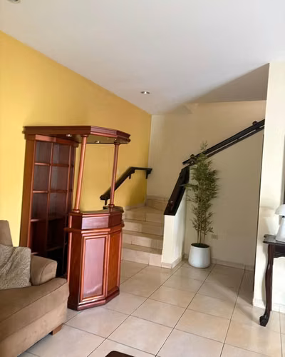 Se Alquila Townhouse Amueblado en Colonia Juan Lindo - Imagen 5