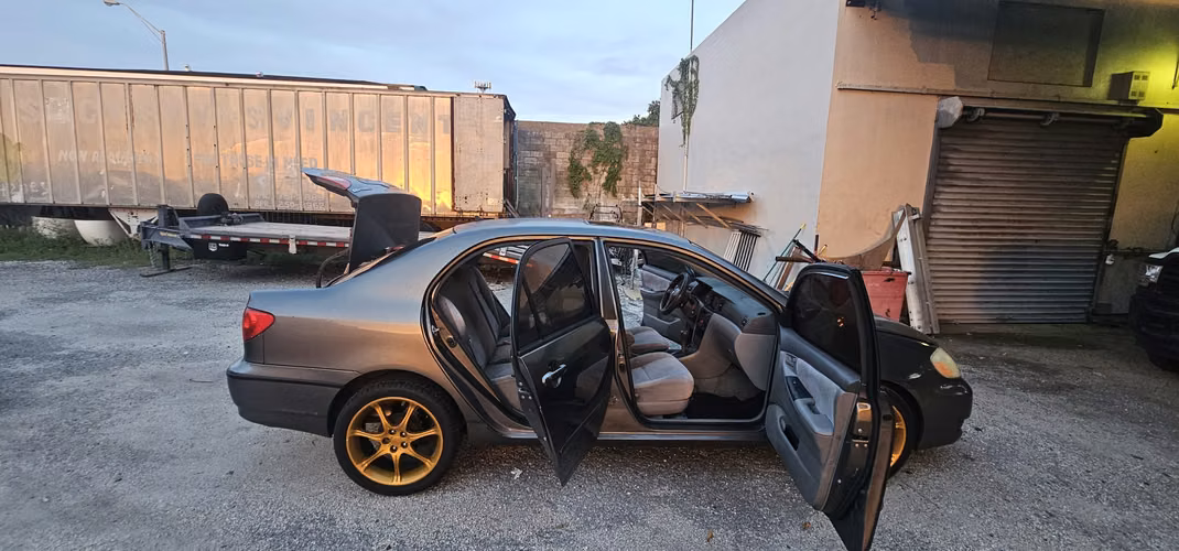 TOYOTA COROLLA 2006