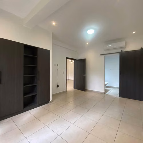 SE ALQUILA APARTAMENTO SECTOR MACKAY - Imagen 8