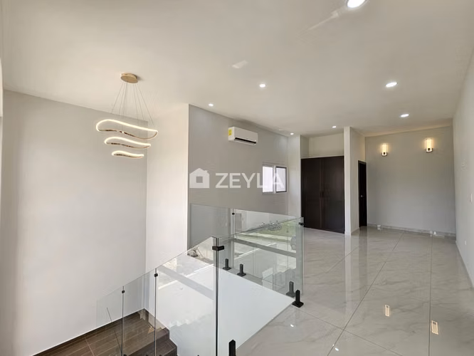 Preventa Casa Dos Niveles En Residencial Bosques De Jaragua, SPS - Imagen 2