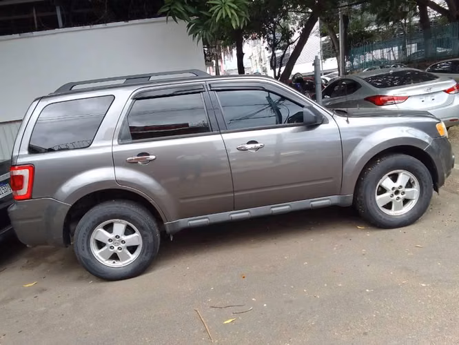 Ford Escape XLT - Imagen 6