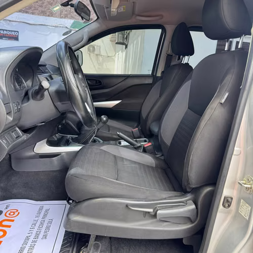 NISSAN FRONTIER 2022