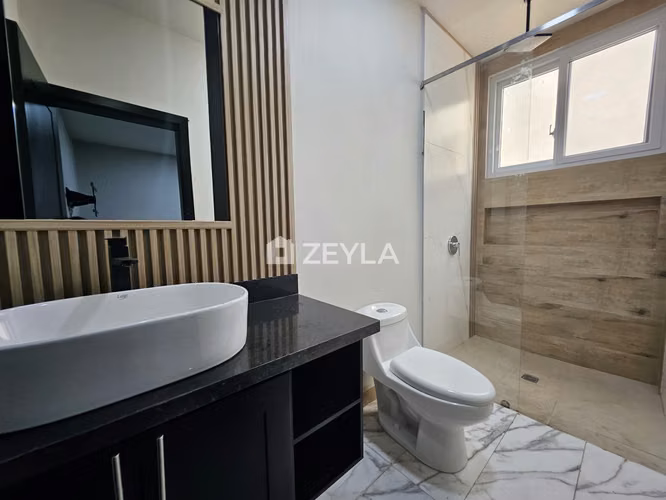 Se Alquila Townhouse Nuevo En Residencial Potosi, SPS - Imagen 6