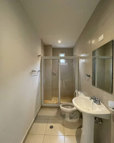 SE RENTA CONDOMINIO EN RES. LOMAS DEL PEDREGAL SECTOR MACKAY - Imagen 5
