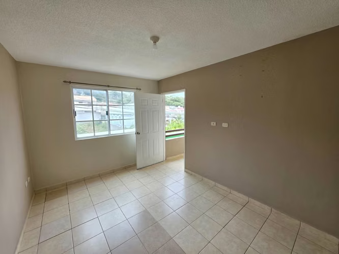 Se Vende Casa Res. Sta. Cruz 1a. Etapa - Imagen 9