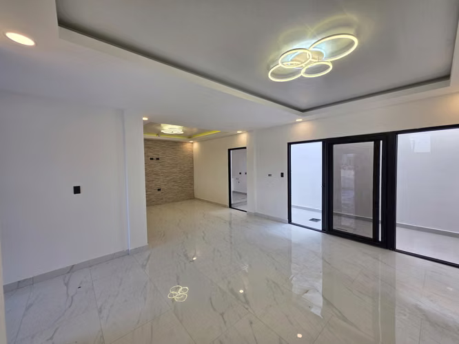 Venta de casa nueva en Residencial Villa Toscana  - Imagen 2