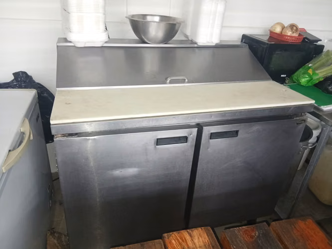 Vendo mobiliario y equipo de restaurante completo - Imagen 4