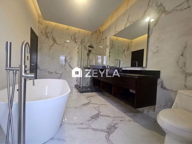 Se Vende Casa En Residencial Merendon Hill, SPS - Imagen 5