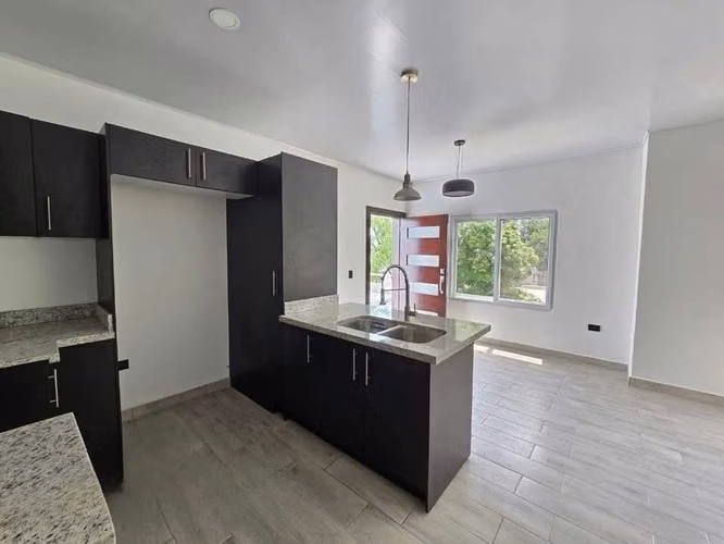 Se venden condominios nuevos en Merendon view Sector mackay - Imagen 5