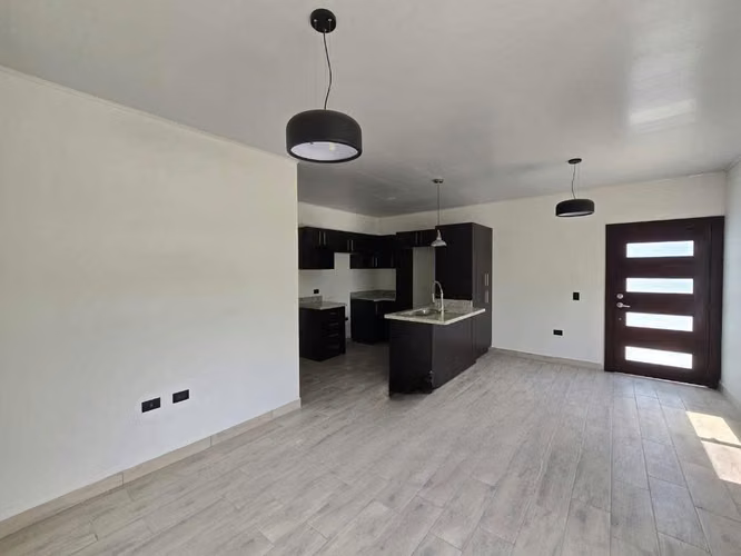 Se venden condominios nuevos en Merendon view Sector mackay - Imagen 3
