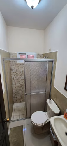 VENTA DE CASA EN RESIDENCIAL RANCHO TARA EN SAN PEDRO SULA, CORTES - Imagen 4