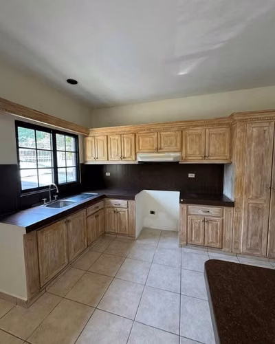 Se alquila apartamento en colonia Moderna san Pedro sula 