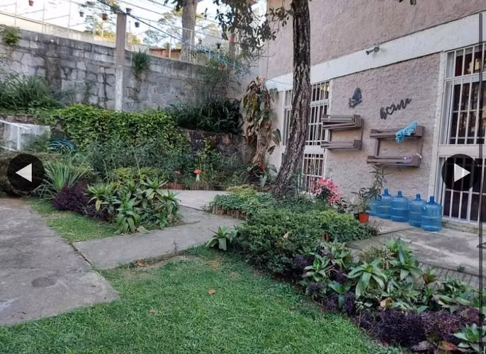 En El Hatillo, AMPLIOS ESPACIOS,TOTALMENTE CERCADO,3 Hab+Hab.servicio+AMPLIO Patio y JARDIN,2 Parqueos