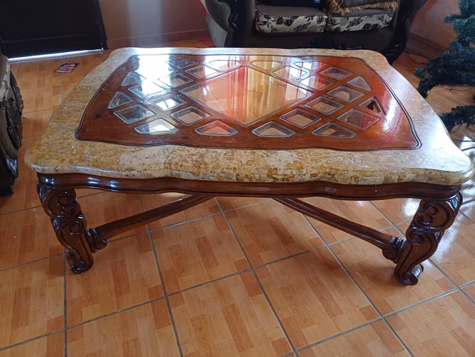 Elegant and beautiful wooden table in color and marble, Danli
