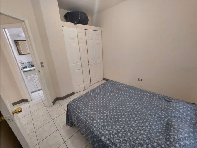 Col.Lomas del Guijarro/Full Amueblado, Edificio con Seguridad Privada 24/7/2 Hab+1 parqueo,Accesible - Imagen 8