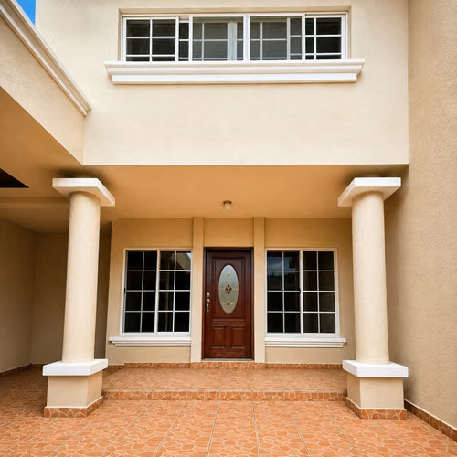 Casa en Renta | Lomas del Guijarro Sur | US$ 2,400