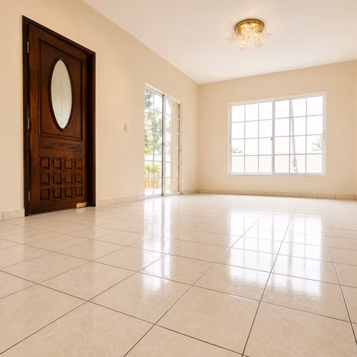 Casa en Renta | Lomas del Guijarro Sur | US$ 2,400 - Imagen 5
