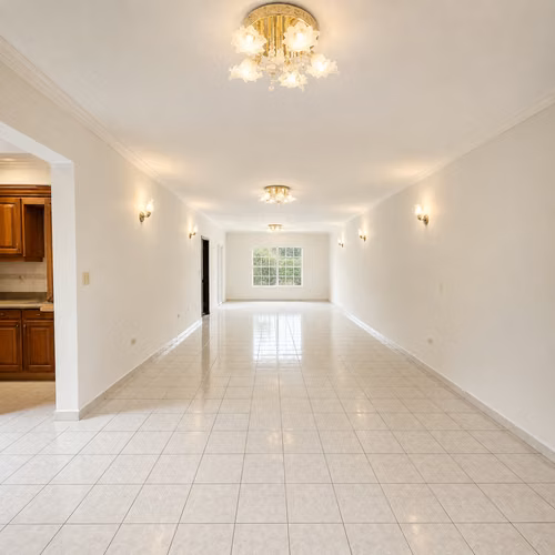 Casa en Renta | Lomas del Guijarro Sur | US$ 2,400 - Imagen 10