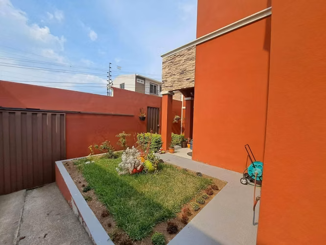 Res.Villas de Real(Res. Las Uvas)AMUEBLADA/Moderna y Amplia/Doble Circuito,3 Hab+Hab.servicio+Patio