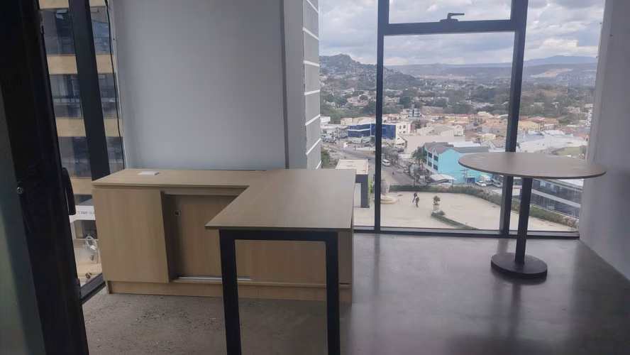 Se Renta Local para Oficinas, Distrito Artemisa 