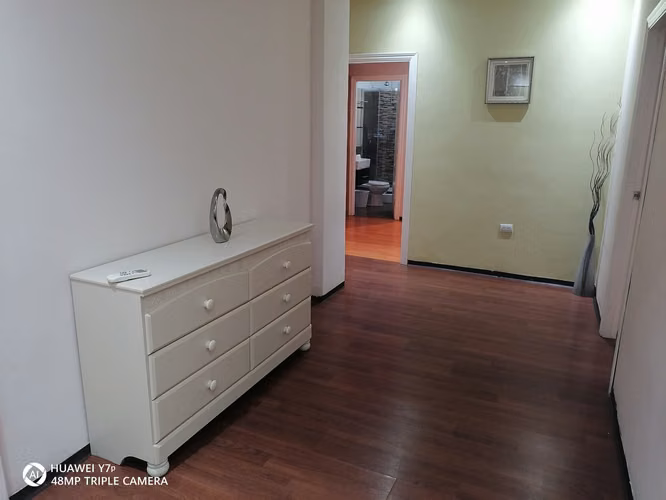 Apartamento completamente amueblado en alquiler - Imagen 12