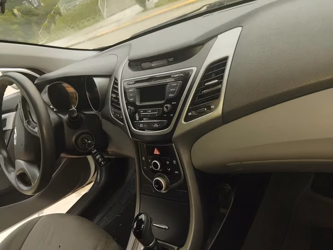 Hyundai Elantra 2016 
