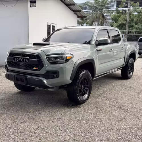 TOYOTA TACOMA TRD PRO 2023  - Imagen 2