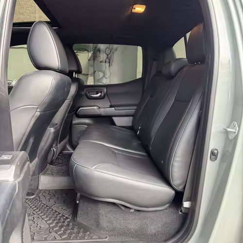 TOYOTA TACOMA TRD PRO 2023  - Imagen 6