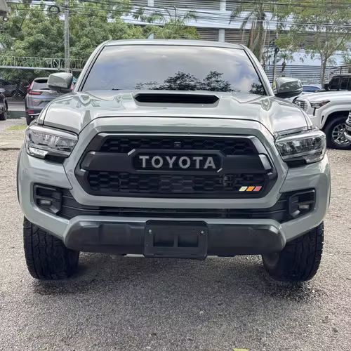 TOYOTA TACOMA TRD PRO 2023  - Imagen 3