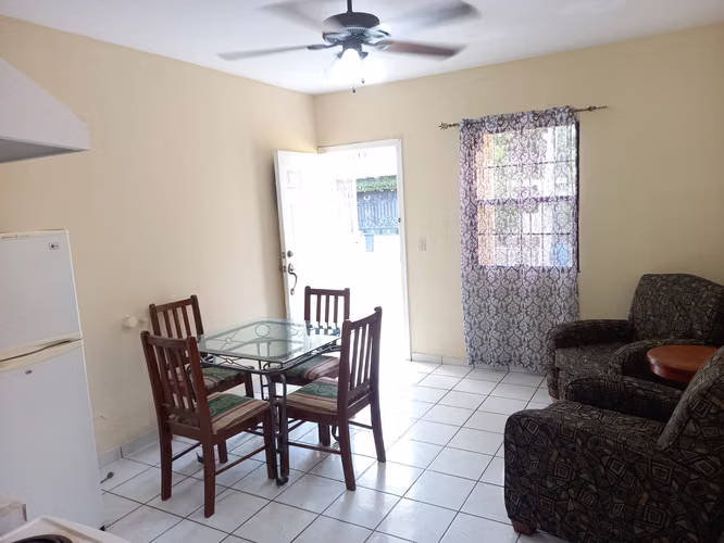 SE ALQUILA APARTAMENTO EN RESIDENCIAL LOS CEDROS - Imagen 2