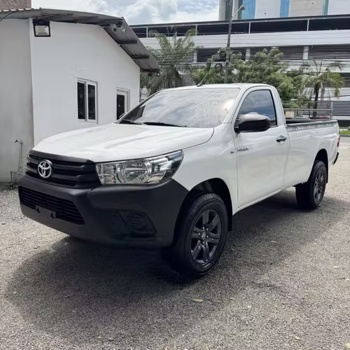 TOYOTA HILUX 2025 - Imagen 3