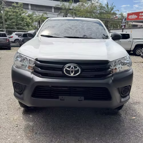 TOYOTA HILUX 2025 - Imagen 1