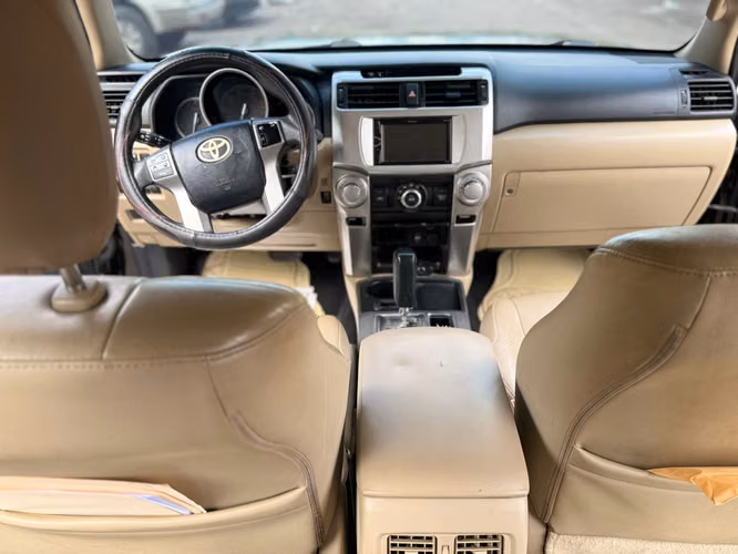  4RUNNER 2012
