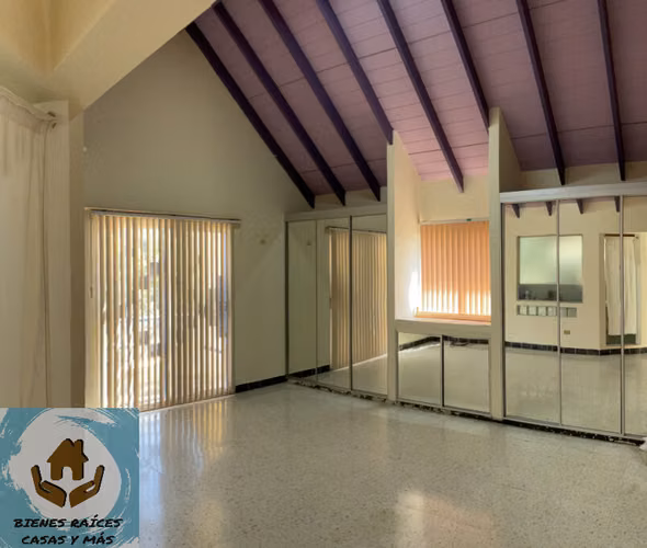 CASA FAMILIAR Y  APARTAMENTO EN VENTA EN EL KILÓMETRO 4 CARRETERA A SANTA LUCÍA - Imagen 6