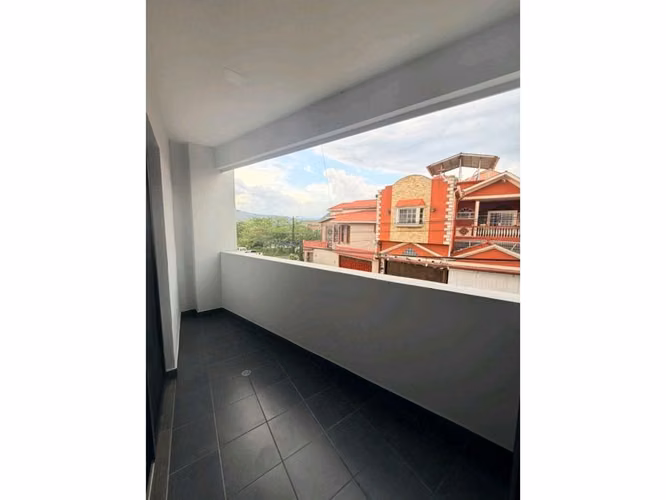 Res.Palma Real(Zona Sur, Fuerza Aerea)FULL AMUEBLADO/Circuito cerrado,2 Hab+Parqueo - Imagen 9
