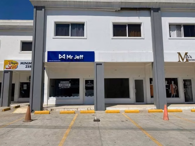 Se Alquila Local Comercial en Plaza Mia , San Pedro Sula, Honduras - Imagen 6