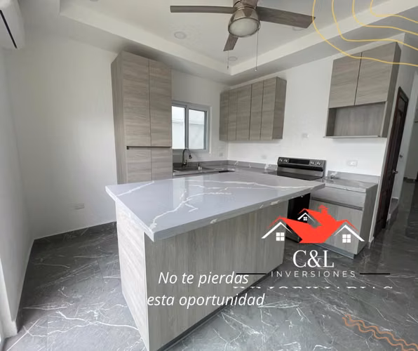  Renta de Townhouse estilo moderno.