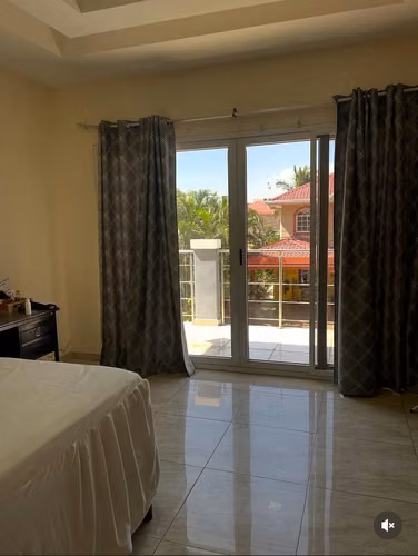 Casa en Venta en Residencial Altos de Valencia - Imagen 7
