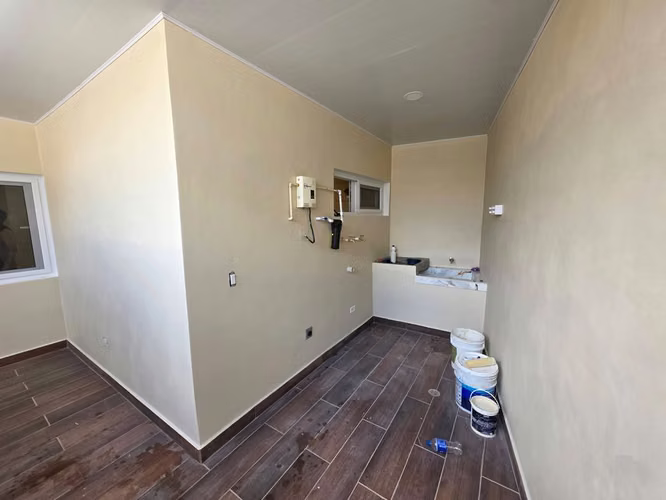 Alquiler amplio apartamento en Residencial Las Uvas  - Imagen 5