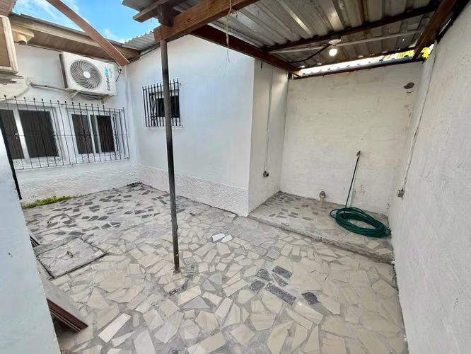  CASA EN VENTA – LOS CASTAÑOS, SAN PEDRO SULA  - Imagen 2