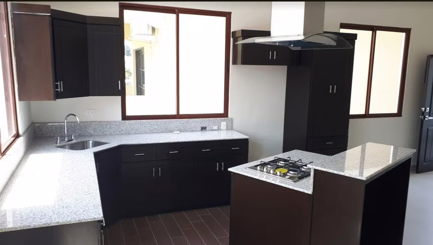SE RENTA ECO APARTAMENTO EN COL. JARDINES DEL VALLE