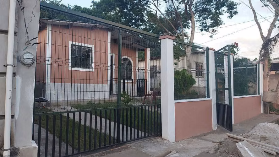  ¡CASA EN VENTA – RESIDENCIAL REAL DEL CAMPO #2, SAN PEDRO SULA!  - Imagen 1