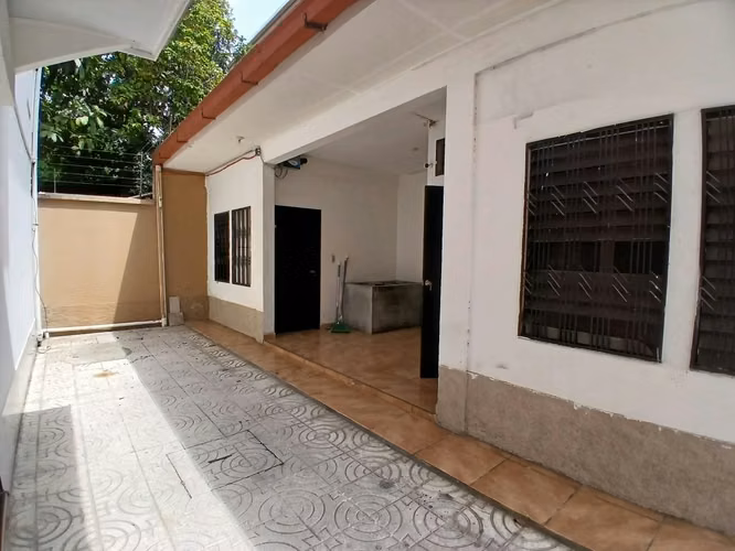 Se Renta Apartamento en Colonia Sitratelh - Imagen 12