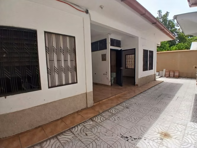 Se Renta Apartamento en Colonia Sitratelh - Imagen 6