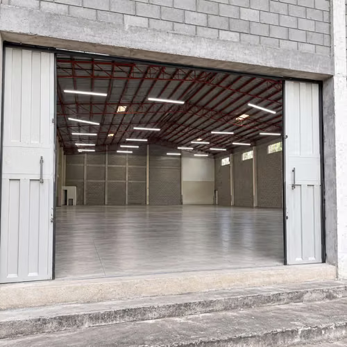 Bodega en Renta | Tegucigalpa salida al Sur | 1200 m2 - Imagen 2