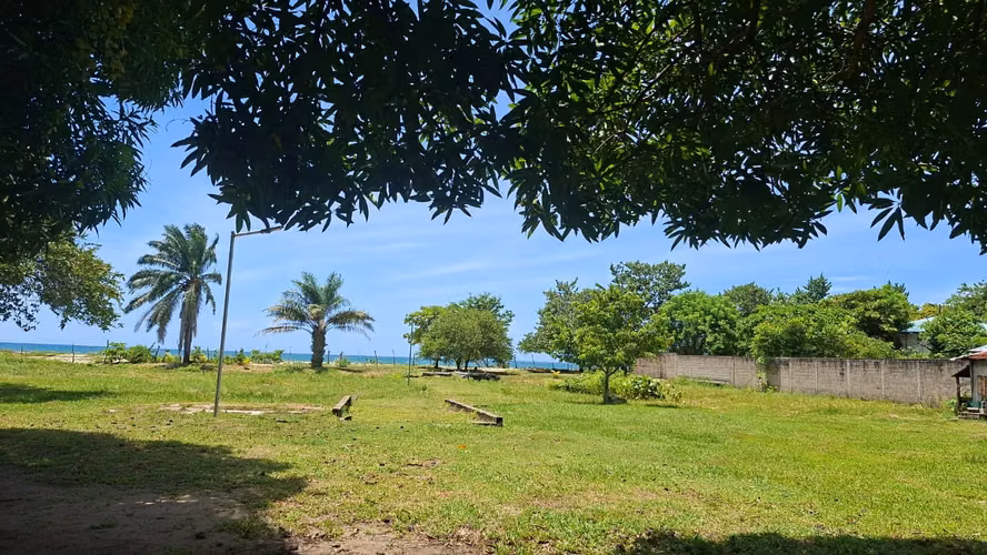 Se vende casa en Trujillo Colon 