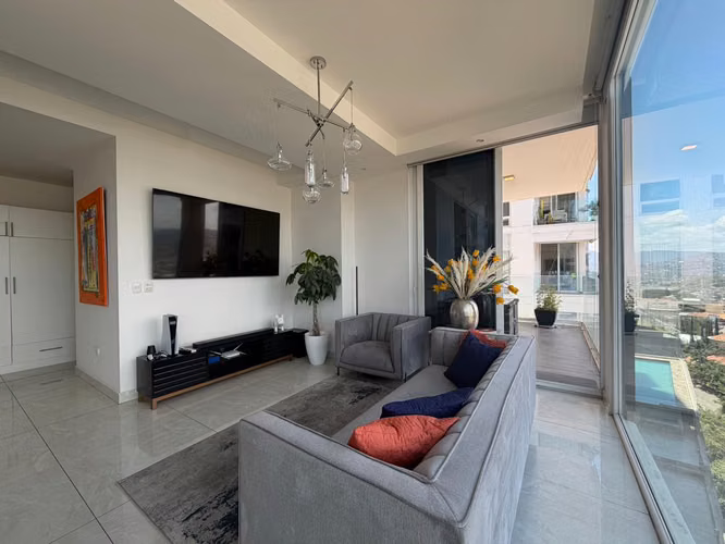Alquiler apartamento amueblado en Torre Onix