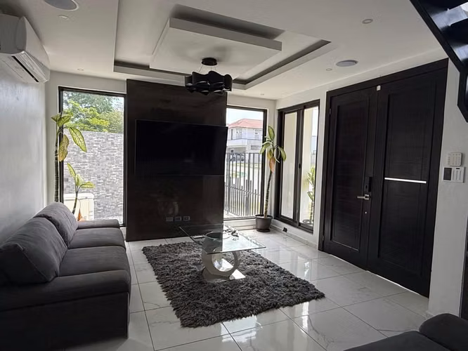 Hermosa casa en venta en Residencial Bosques de Jaragua - Imagen 7